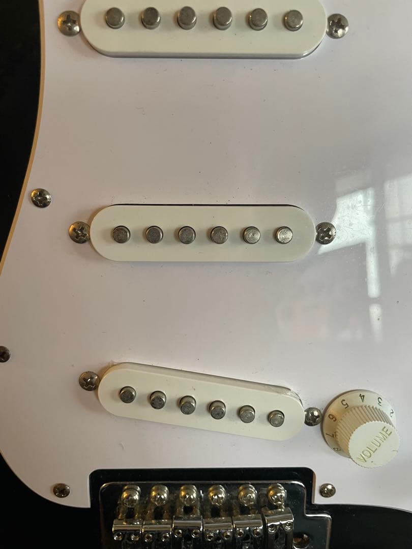 ◼︎Squier Stratocaster ストラト