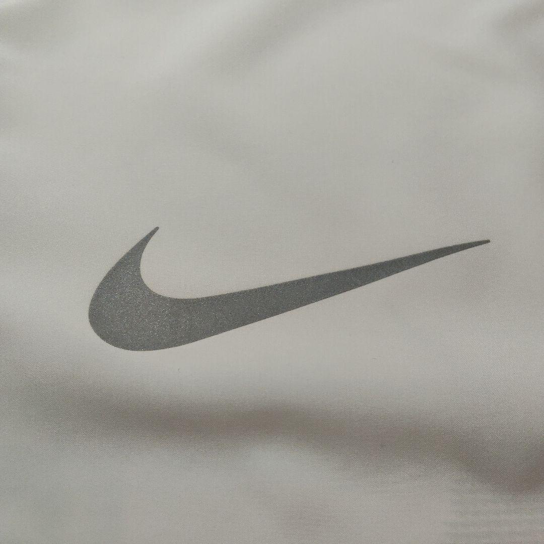 M（L相当）【NIKE】ナイキランニング 長袖ウィンドランナージャケット 薄手