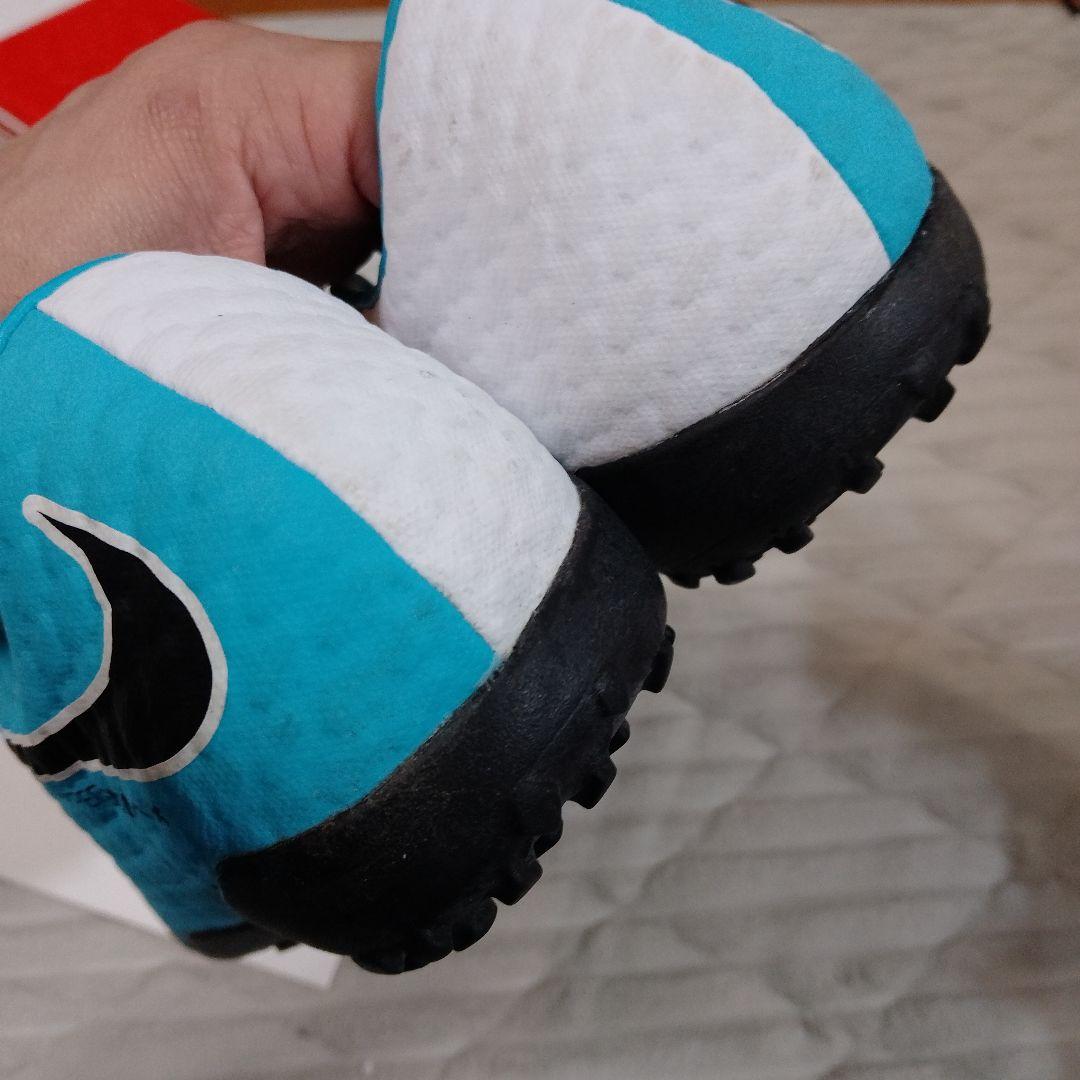 Nike Hypervenom トレーニングシューズ 水色白黒