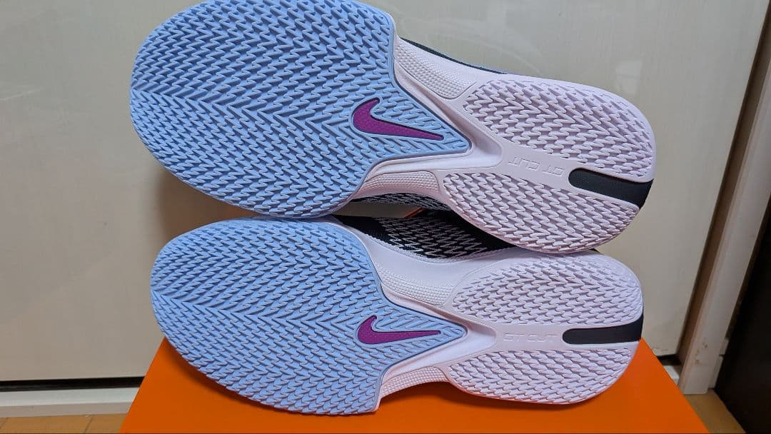 NIKE　GTカットアカデミーEP