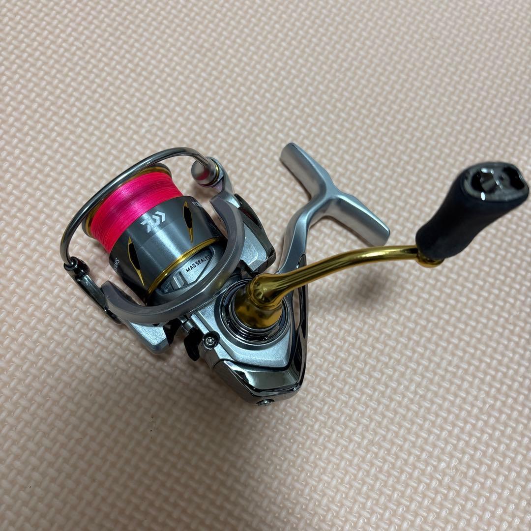 DAIWA FREAMS FC LT2000S スピニングリール