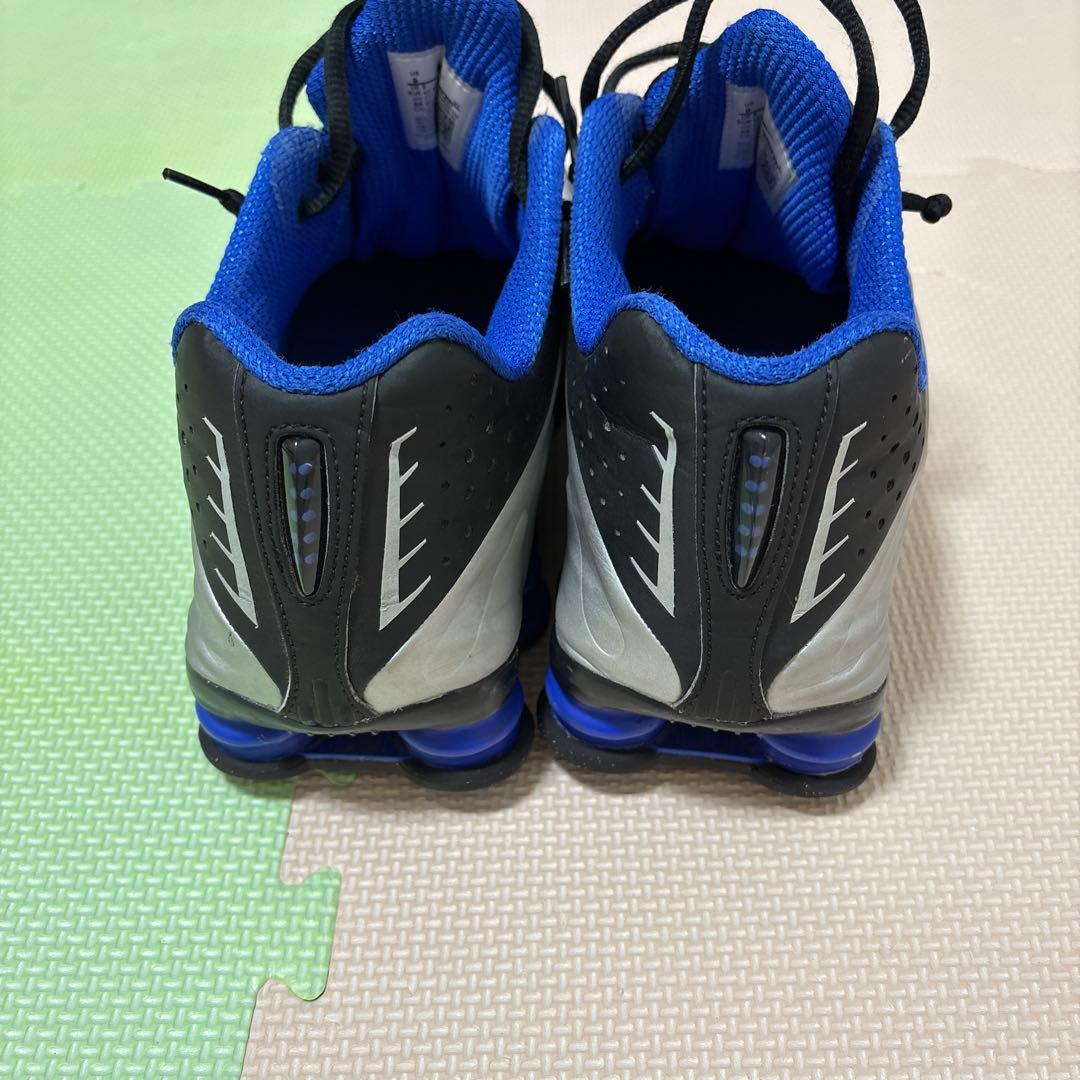 Nike Shox R4 トレーニングシューズ 黒/青