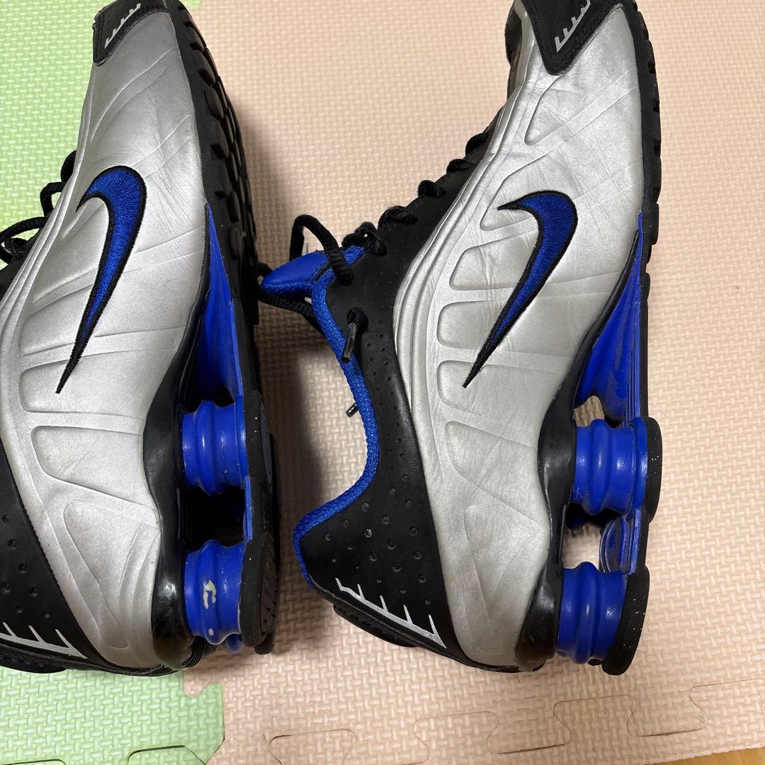 Nike Shox R4 トレーニングシューズ 黒/青