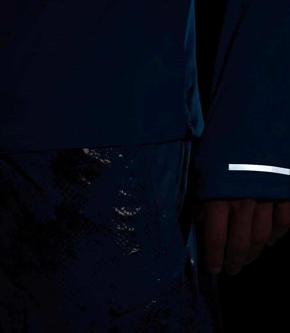 NIKE Dry-FIT エレメント ハーフジップ