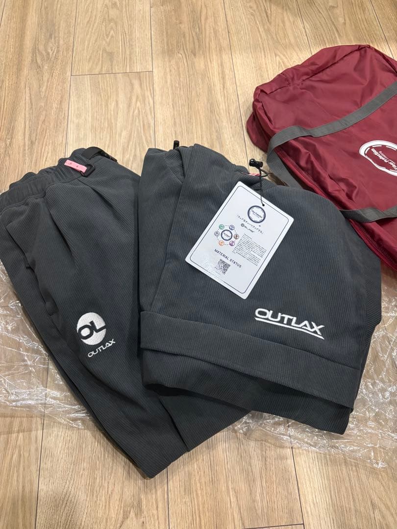 OUTLAX スノーボードウェア　コーデュロイ(パンツのみ)