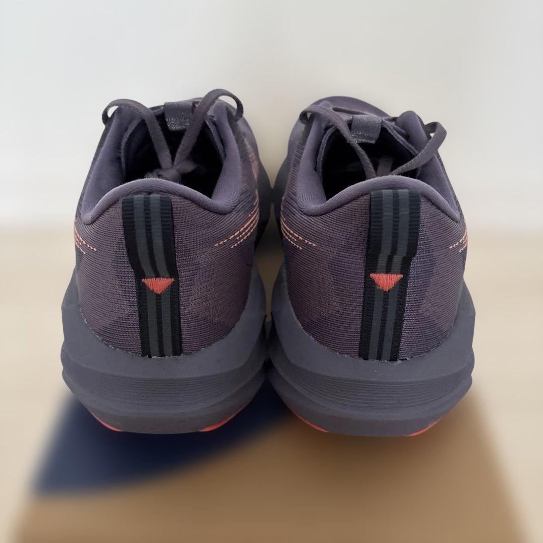 ASICS ノヴァブラスト5 25.0cm