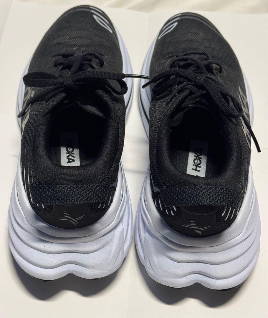 【レディース】HOKA　ボンダイＸ　ランニングシューズ