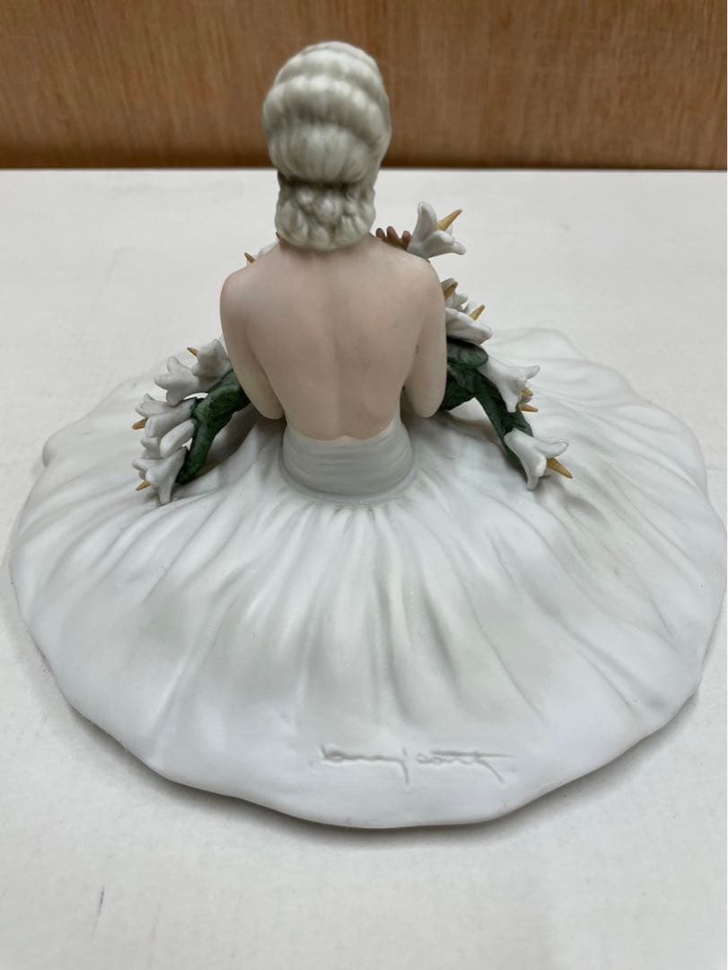 ルイ・イカール ( ユリ ) Icart Figurine Leslis