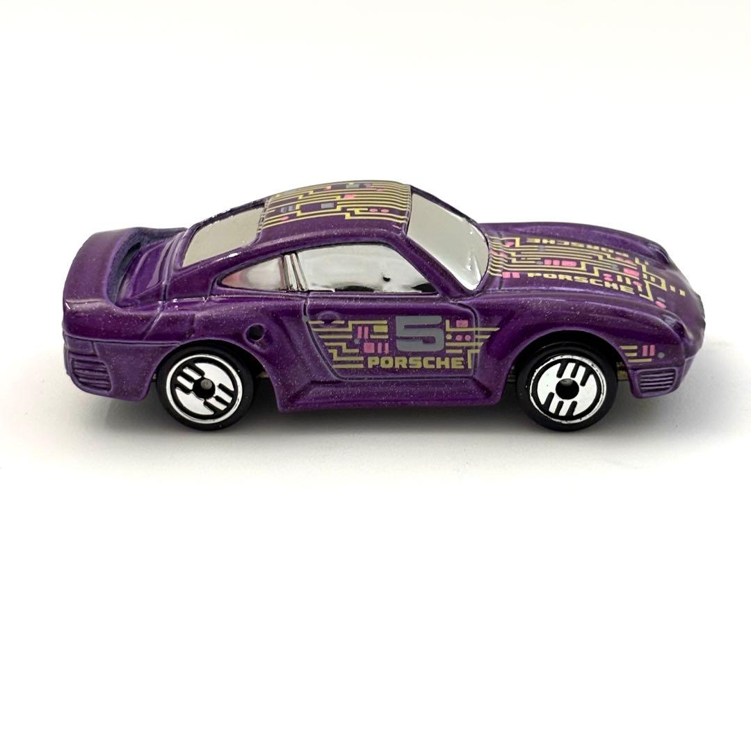 Hot Wheels Porsche 959ポルシェ 紫色