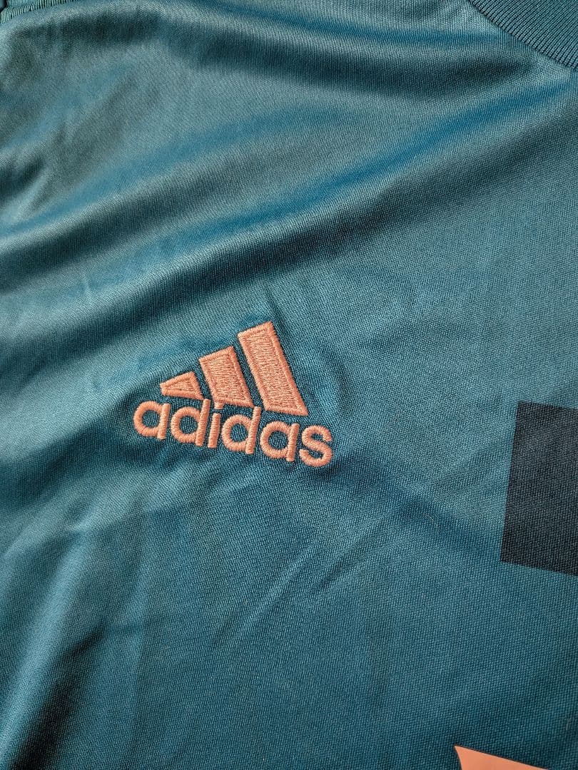 17/18adidasレアルマドリード3rdユニフォーム