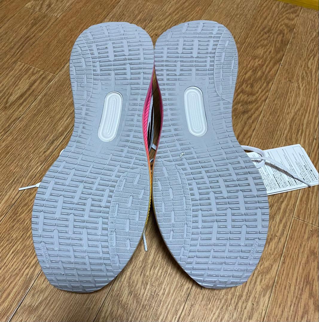 アディダス　adidas ランニングシューズ　コアランナー27.5cm