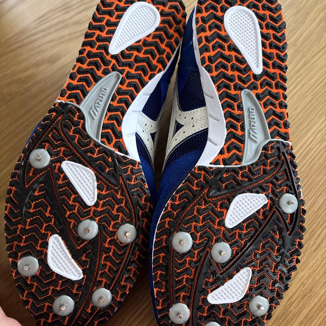 Mizuno Chrono Dist 7 スパイクシューズ