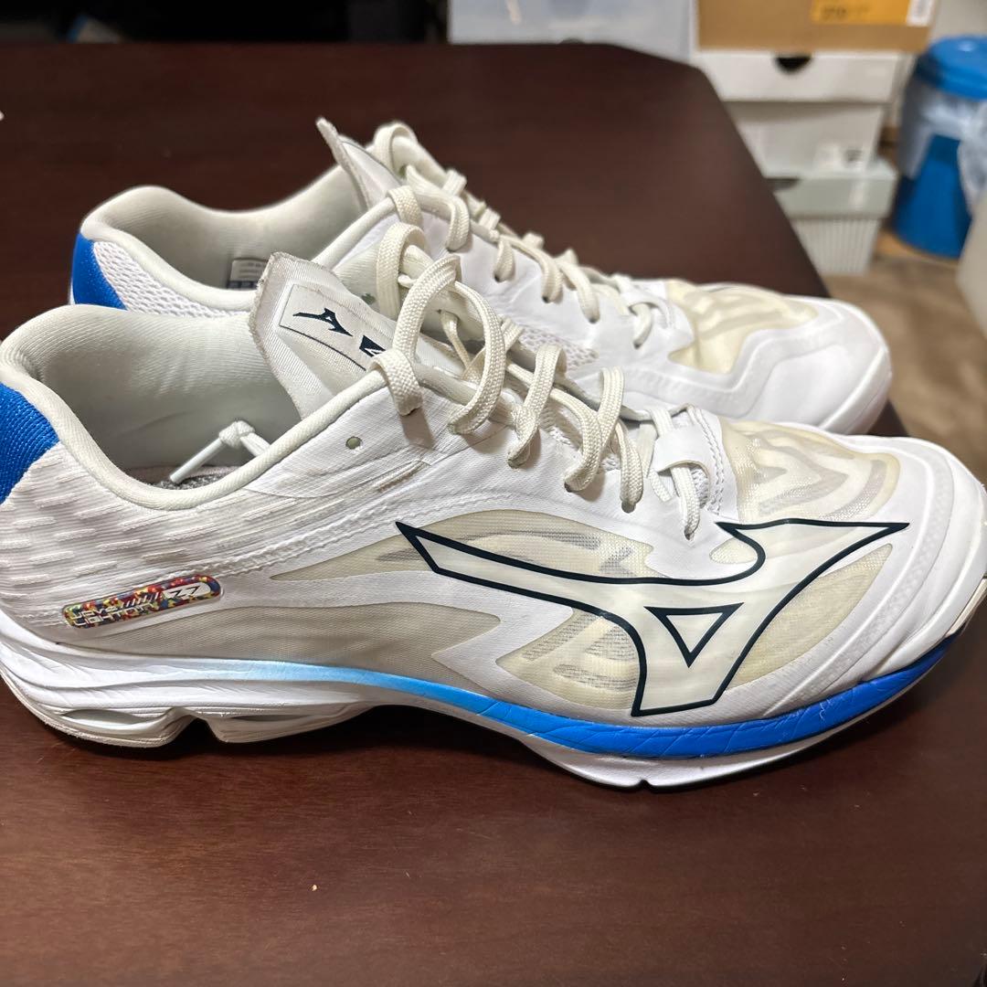 Mizuno Wave Lightning Z7ホワイト/ブルー
