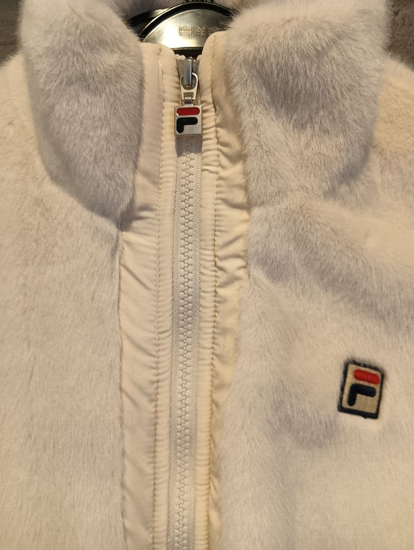 【新品・未使用】FILA VL2560 フリースジャケット ホワイト