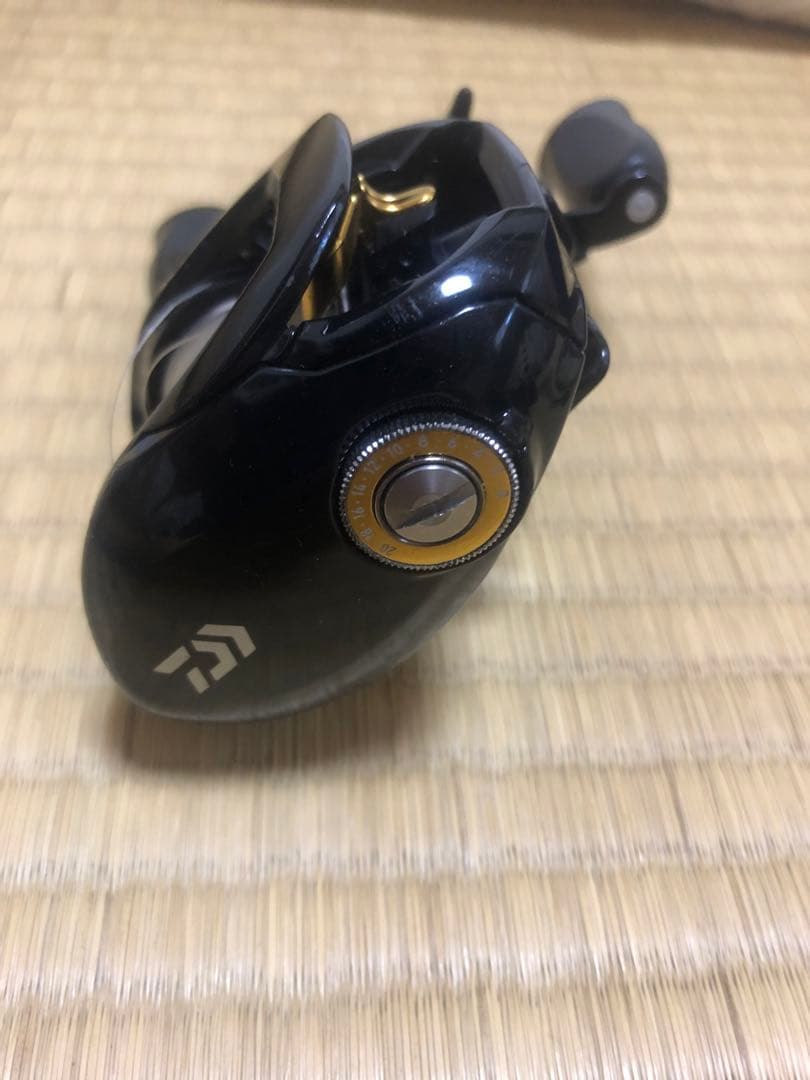 DAIWA TATULA TWS 左巻ハンドル
