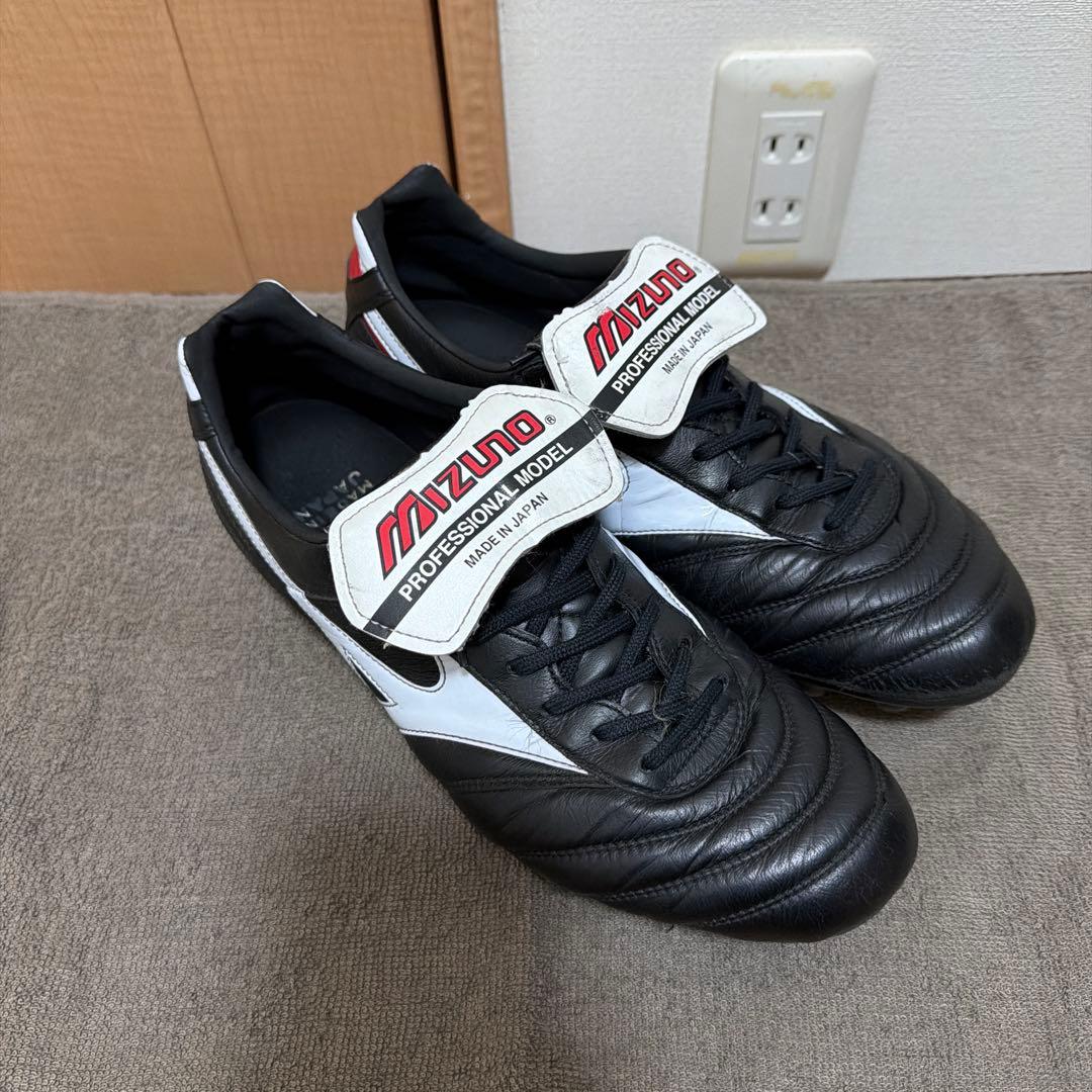 サッカースパイク　モレリア　26.5