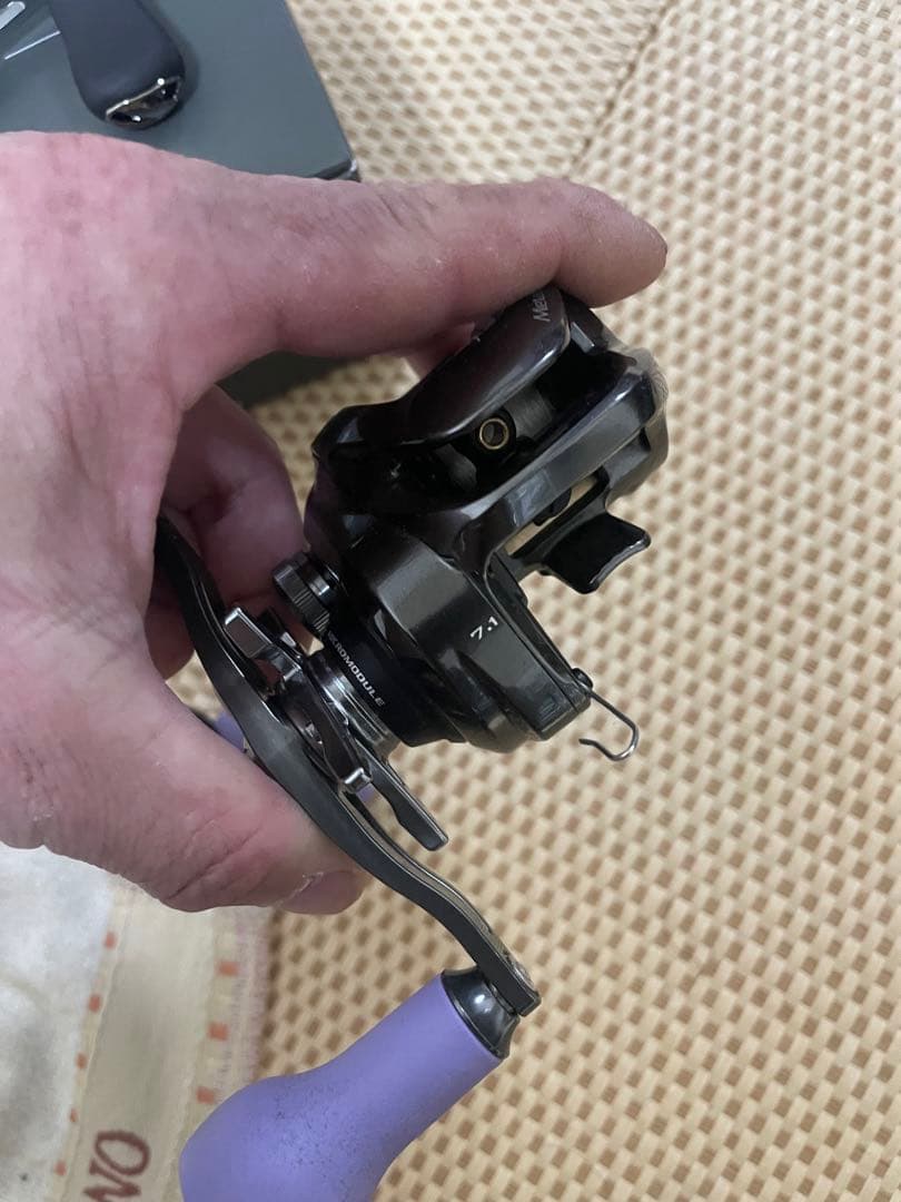 SHIMANO nium HG ベイトリール