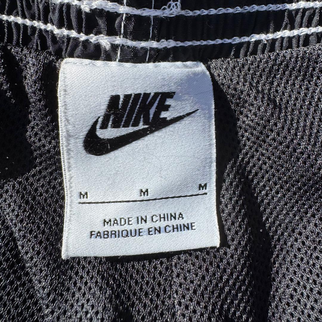 NIKE ナイキ スウッシュ ナイロンパンツ ステッチ トラックパンツ クロ M