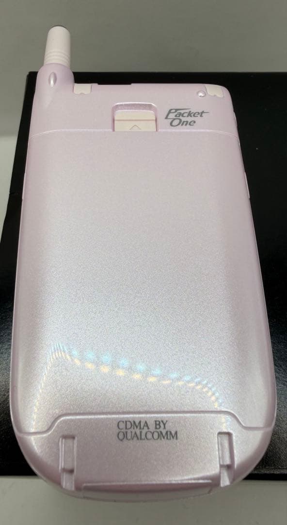 モックアップ　サンリオ　ハローキティ　ピンク　au cdma One