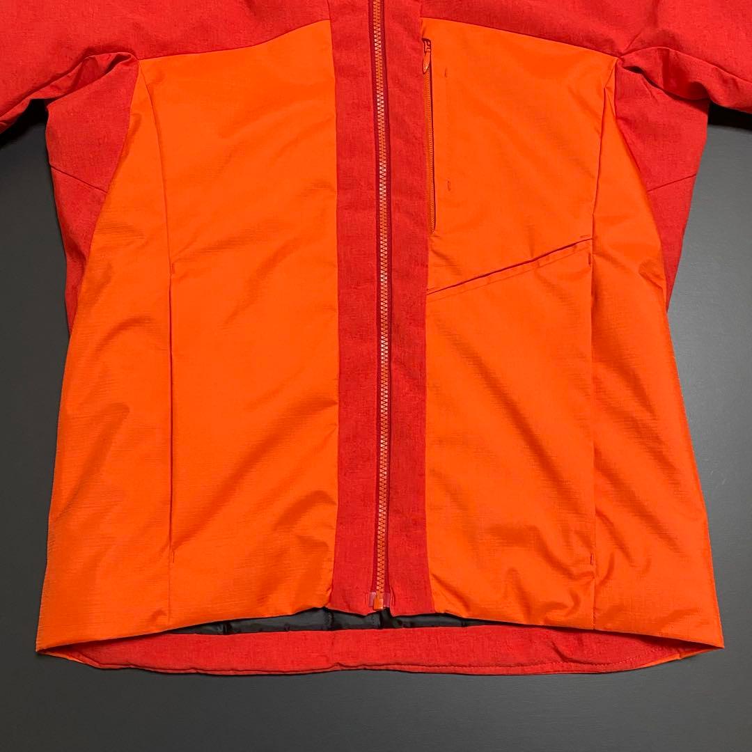 極美品 DESCENTE デサント スキージャケット 中綿 撥水 メンズ M