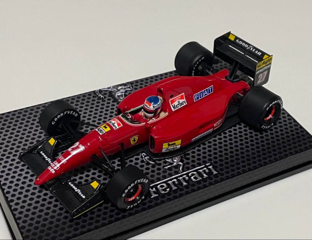 1/43 フェラーリF92A アレジ　マルボロタバコ仕様　1992年 F1
