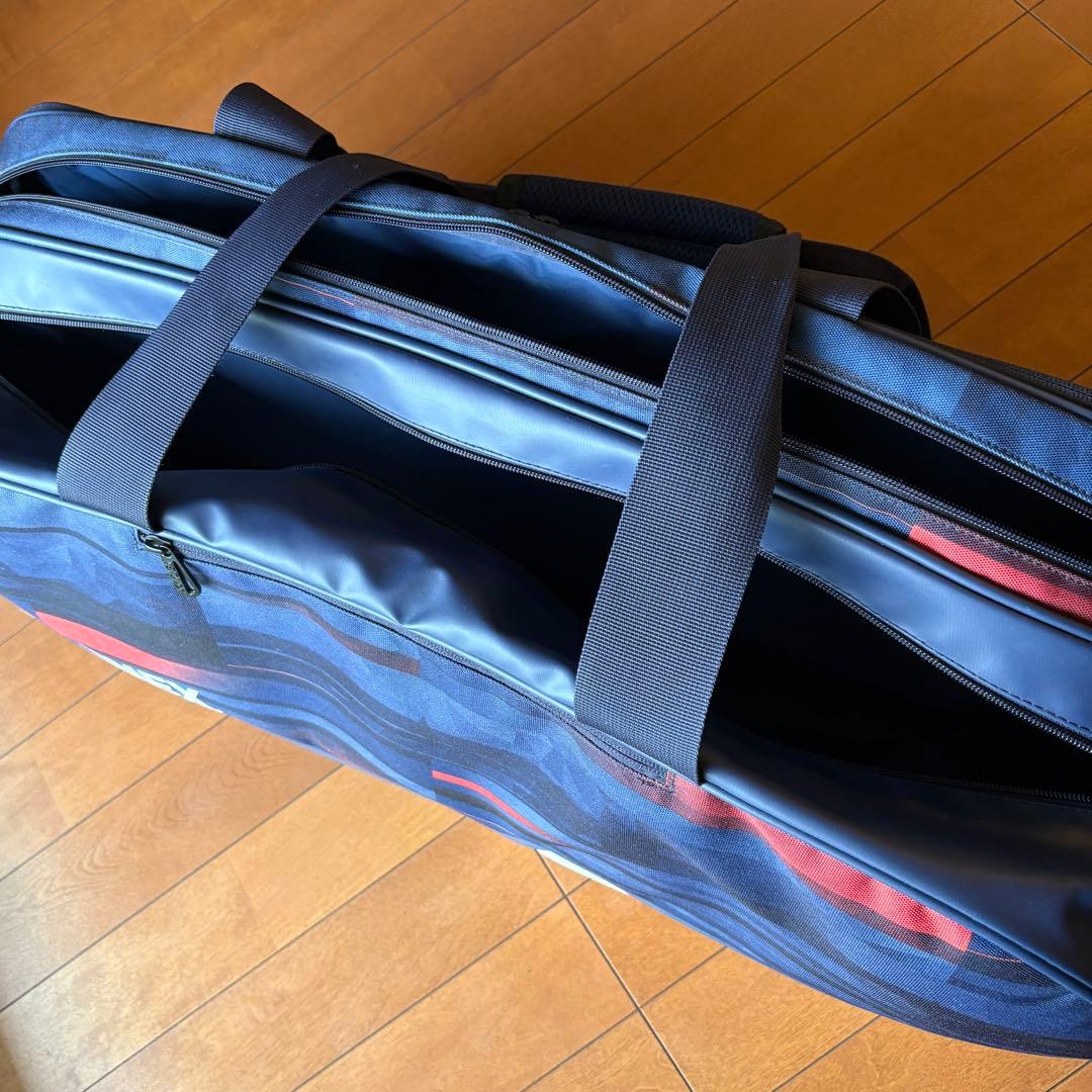 【らいる‼️】美品！YONEX ラケットバッグ ネイビー/レッド