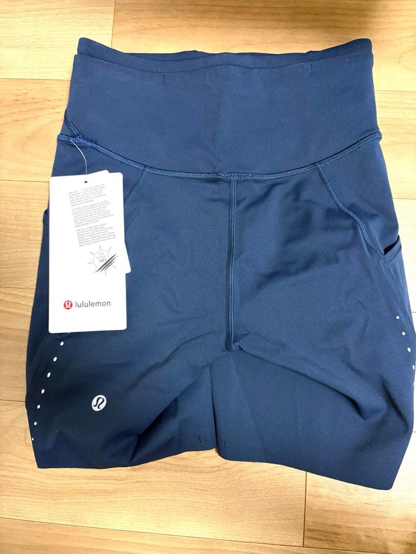 新品未使用♪ lululemon ハイライズショーツ 6インチ