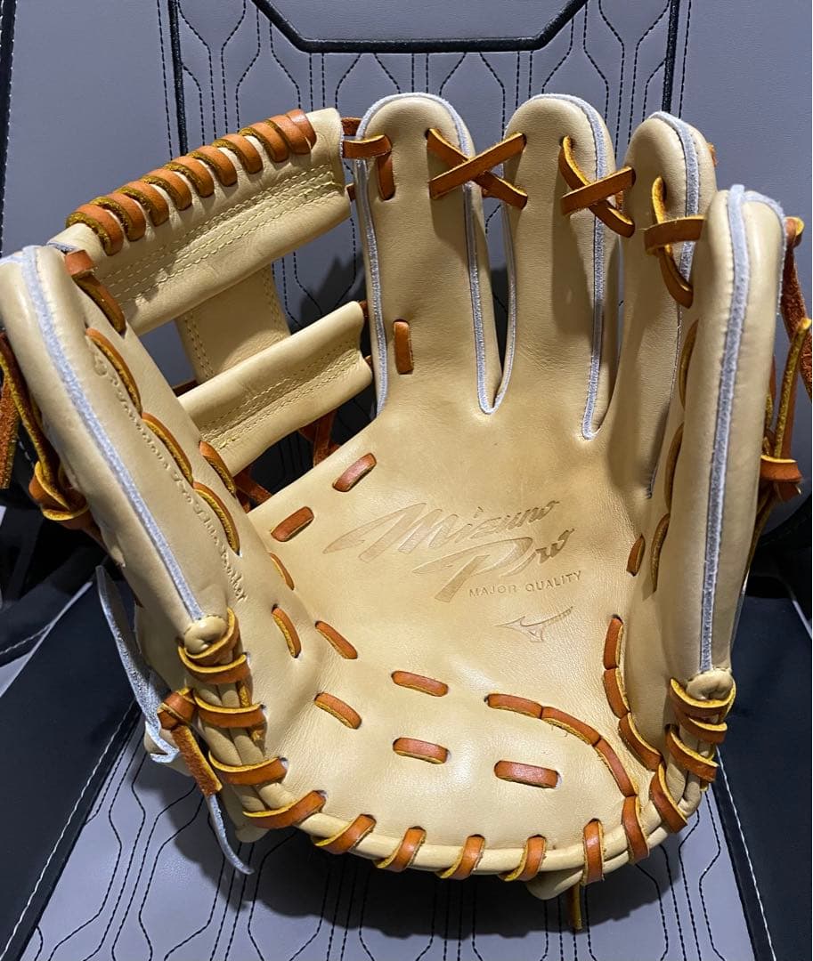 ミズノプロ 硬式内野手用グラブ テネイシャスプロエリート ブロンド レザリオ型付