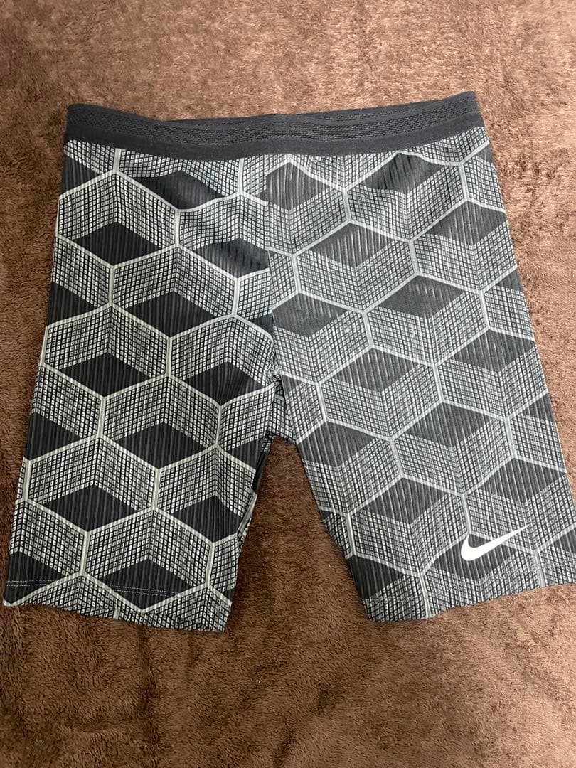 NIKE エアロスイフト シングレット&タイツ M