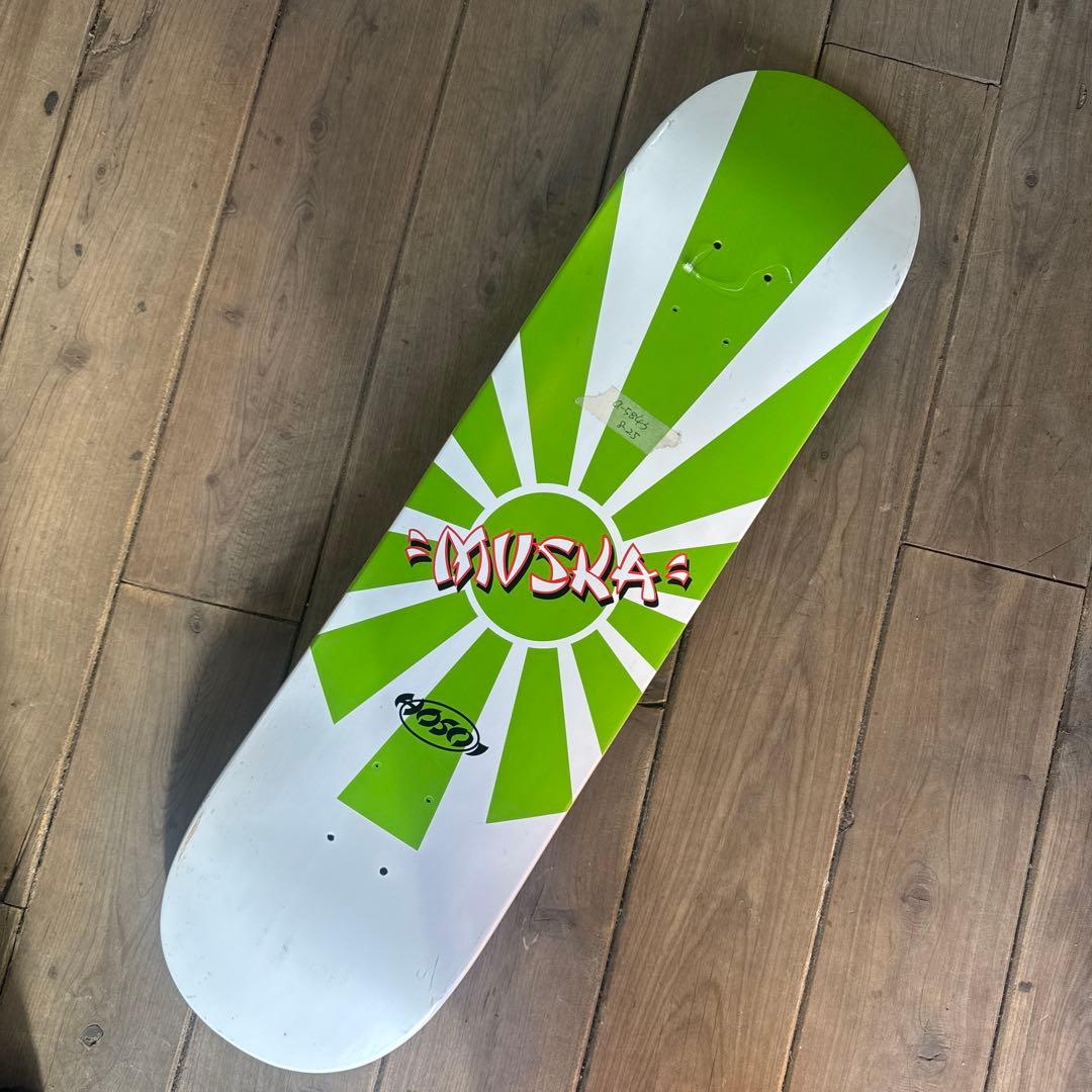HOSOI スケボーデッキ　MUSKA 8.5×32インチ定価¥11,000