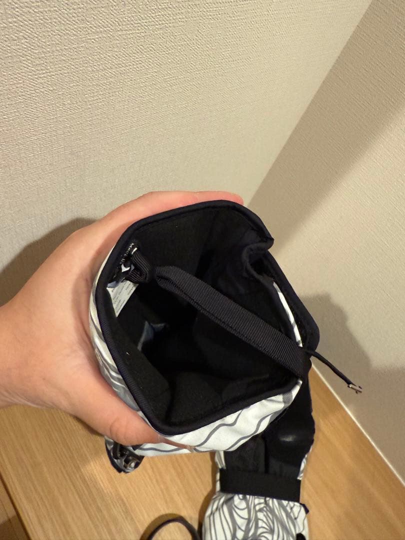 HAND OUT 防水ミトン ホワイト/ブラック　XLサイズ