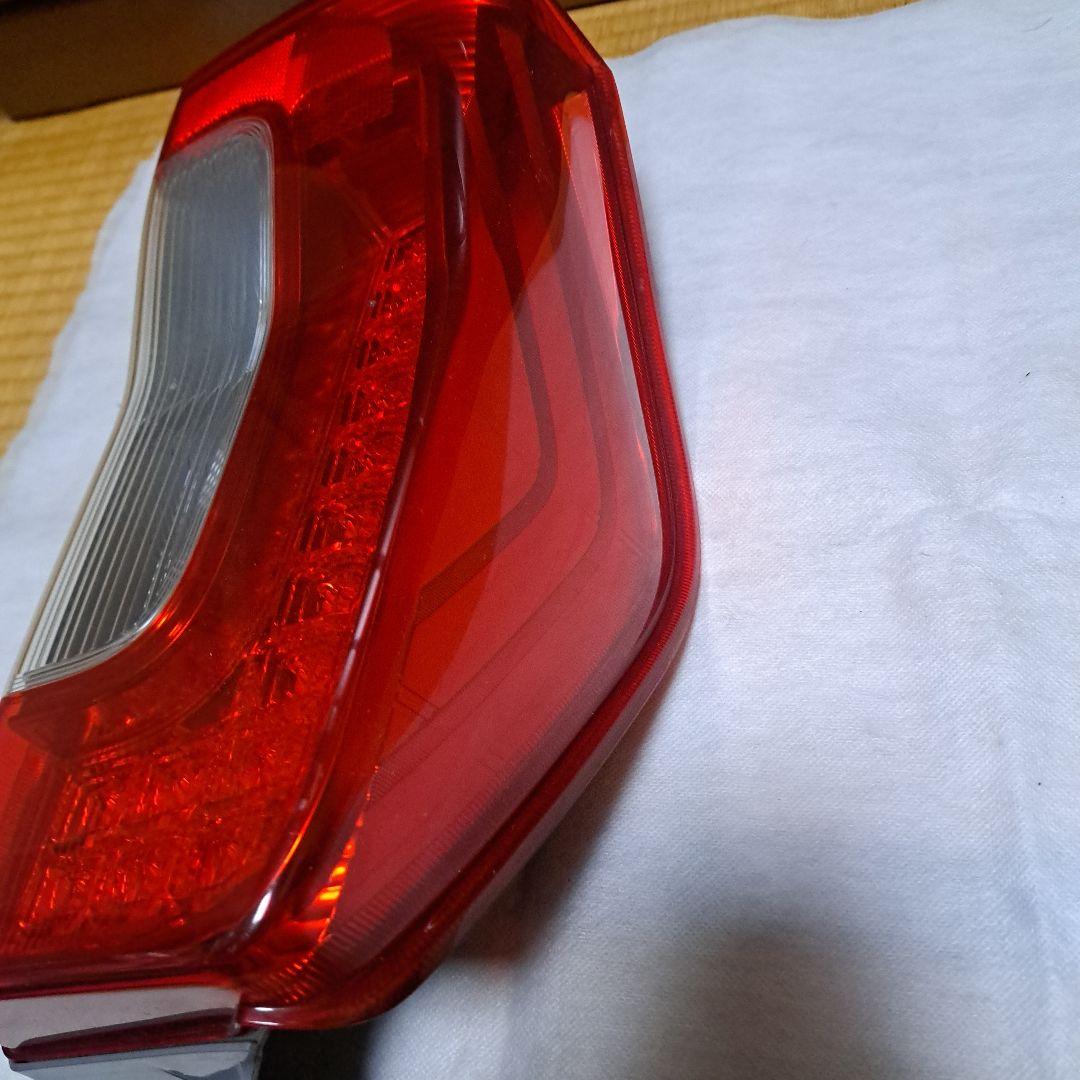 ダイハツ★タント★タントカスタム★LA600S ★LED テールランプ★左★良品