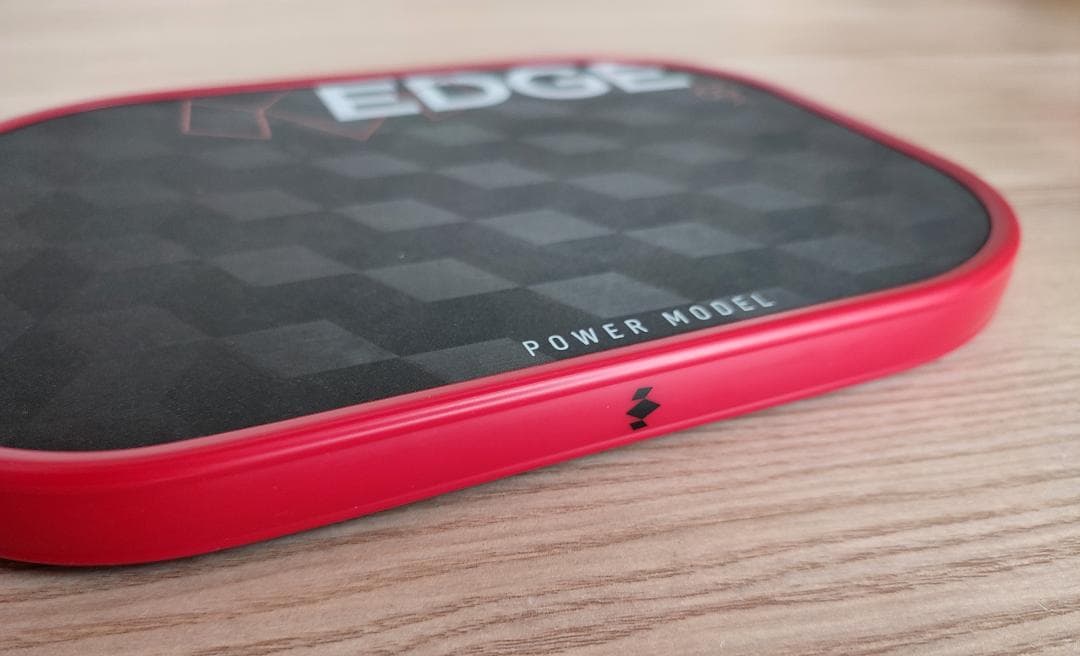 【USAPA承認】Diadem Edge Carbon ピックルボールパドル