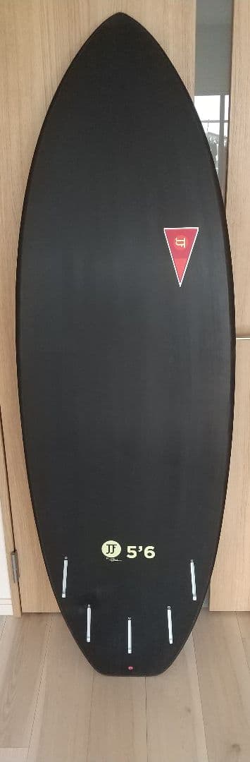 【新古・美品・フィン付き】パイゼルPIZEL グレムリン 5.6