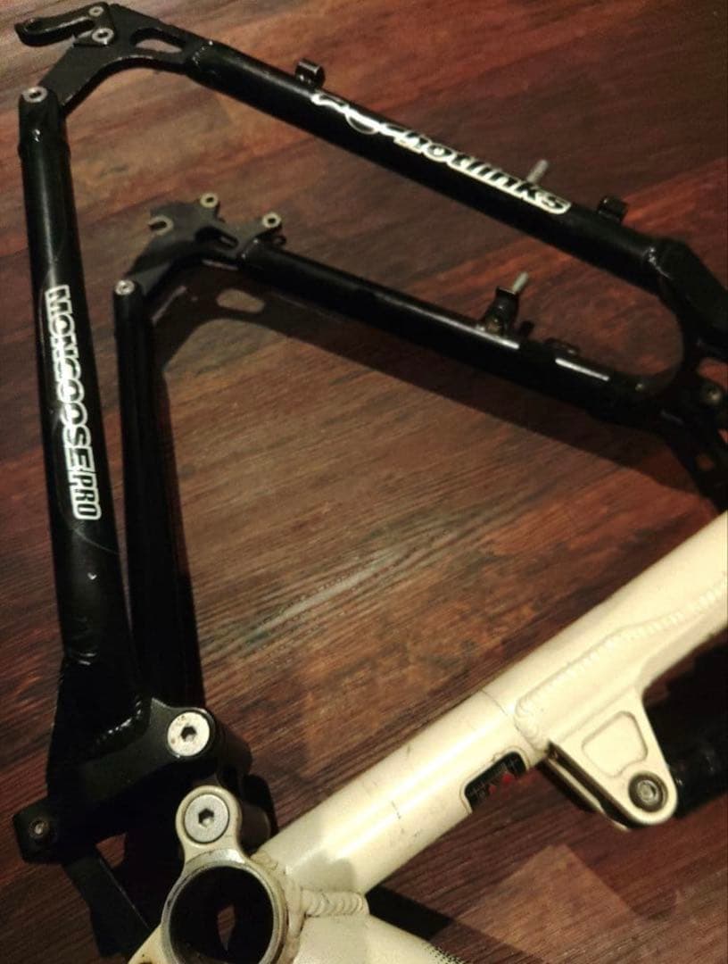 マングースPRO massifフレーム Sサイズ 26インチMTB