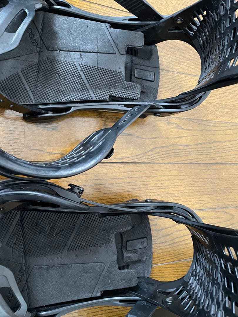 Burton Genesis MNS ビンディング Sサイズ