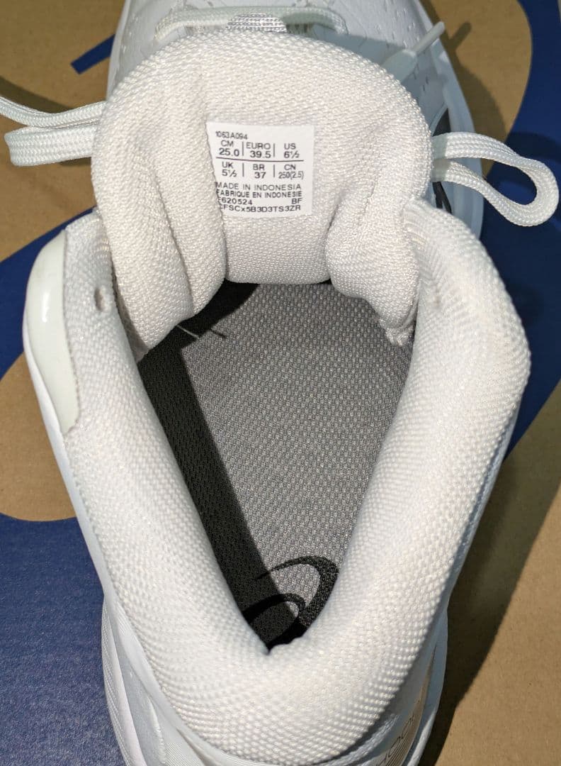 アシックス GELHOOP V16XS ホワイト 25.0cm