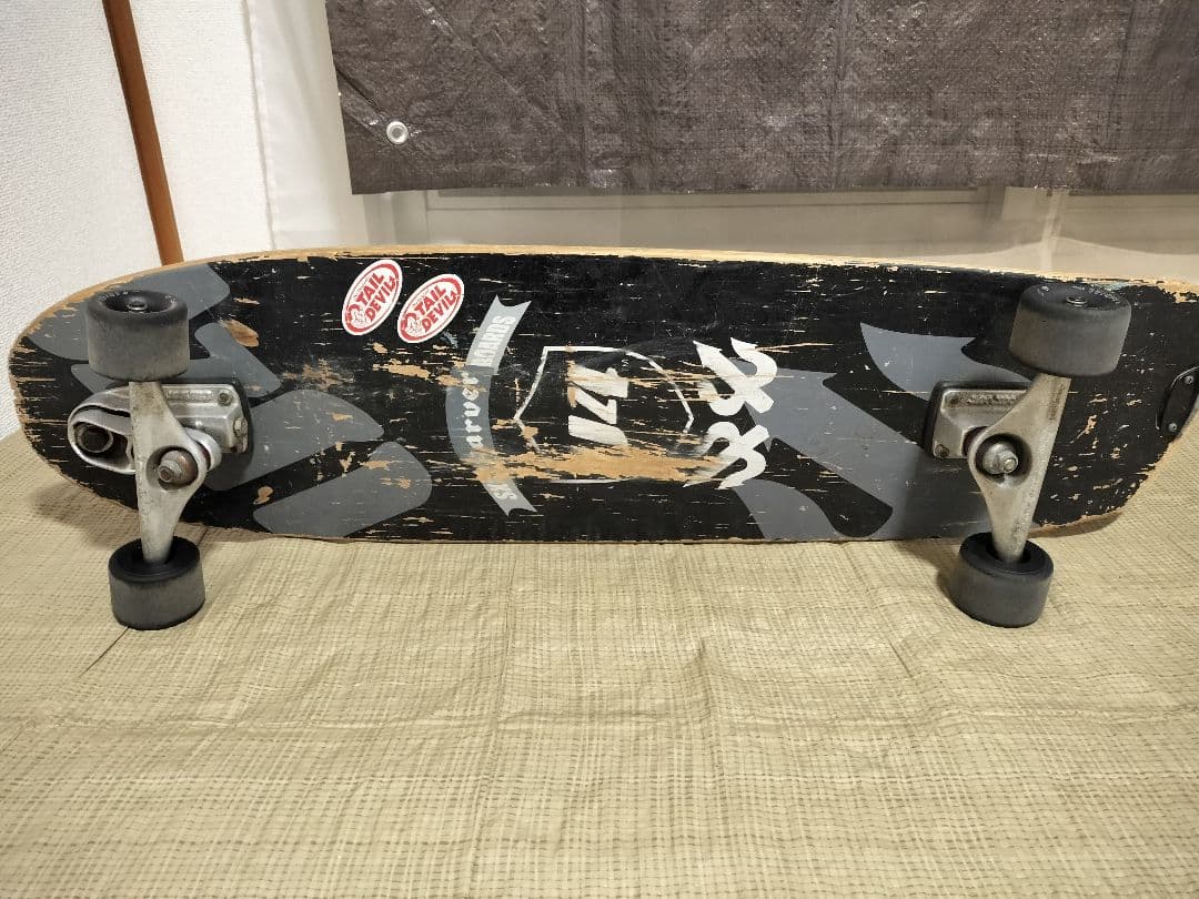 carver サーフスケートボード　TAIL DEVIL