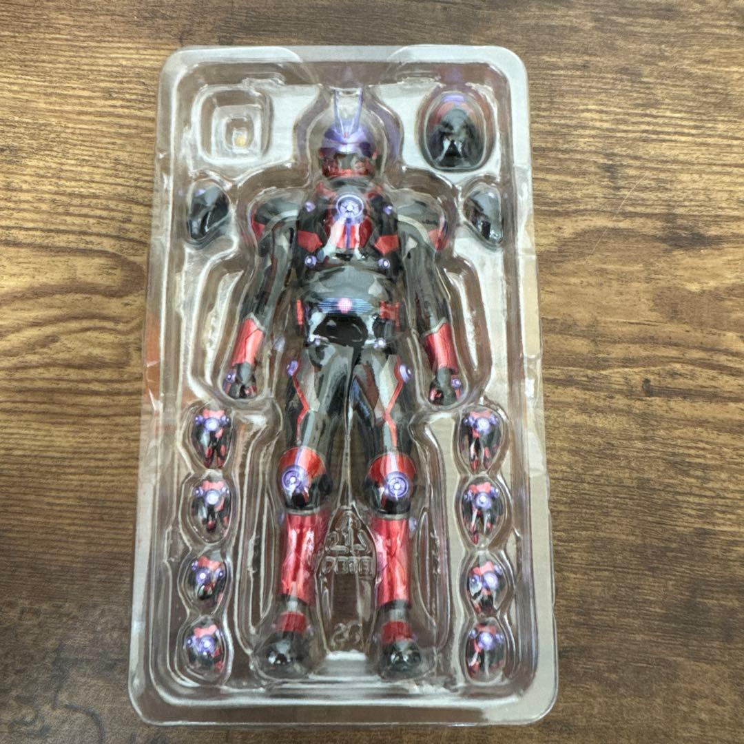 S.H.Figuarts 仮面ライダーグレア