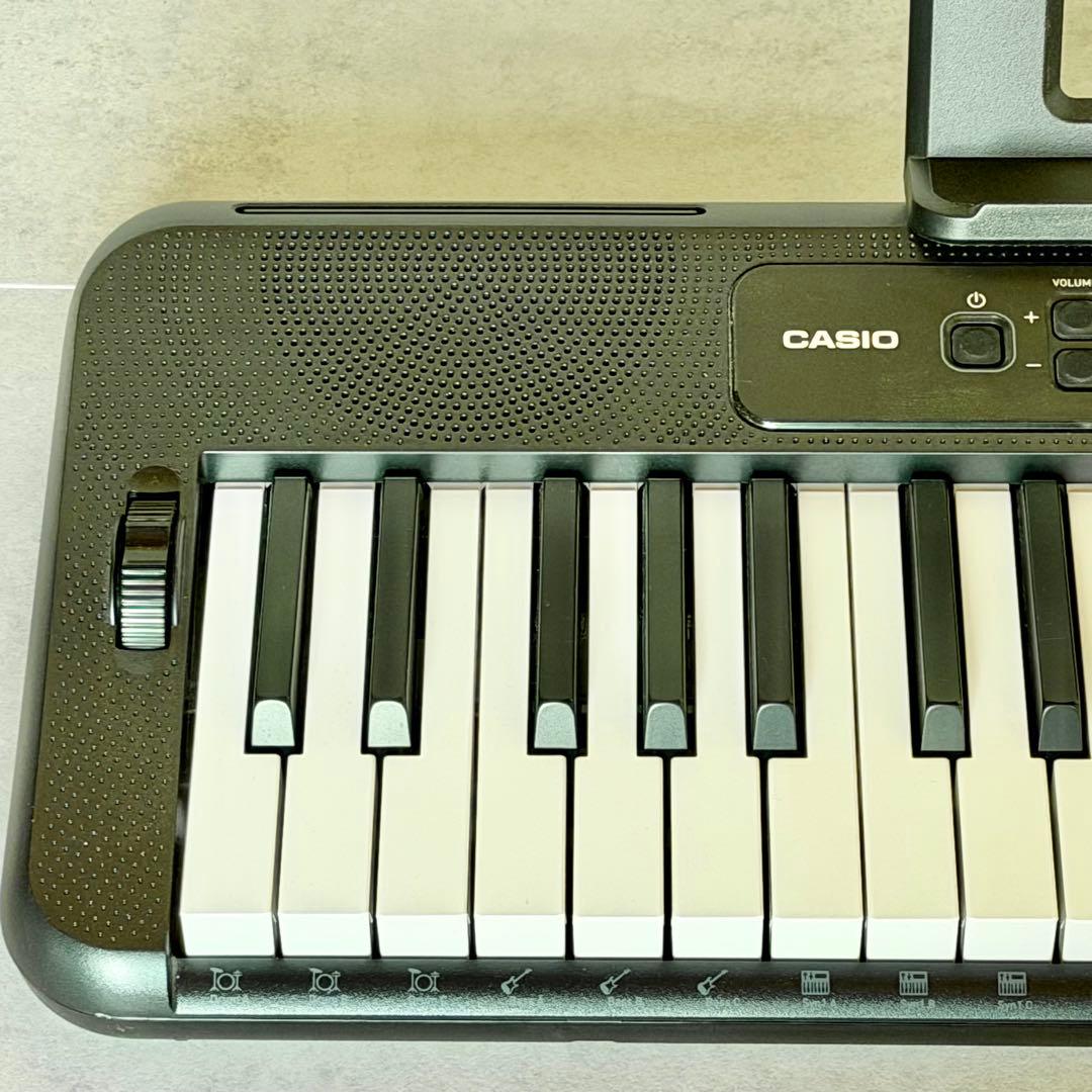 CASIO「カシオトーン・CT-S300」61鍵ポータブルキーボード