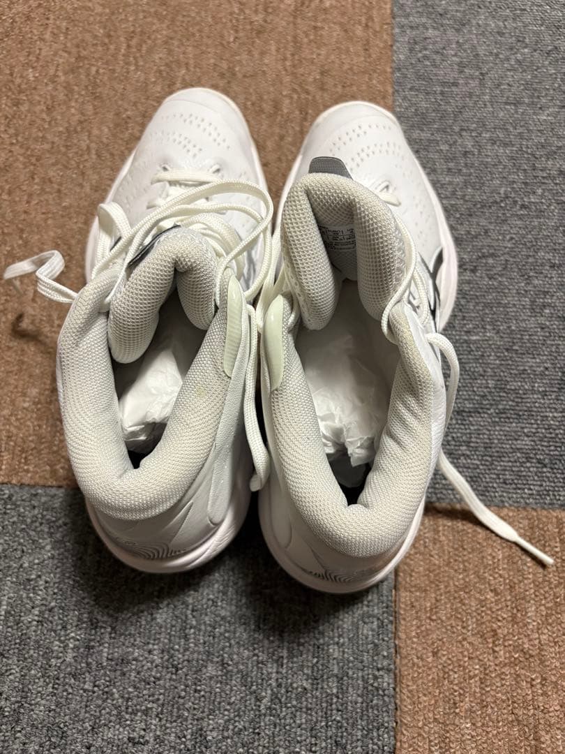 asics アシックス　GELHOOP V16 ゲルループ　24.5cm