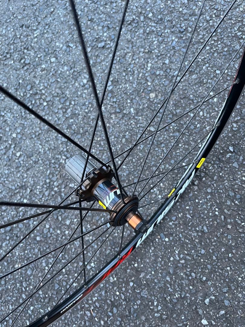 Mavic Aksium 700C クリンチャーホイール 前後