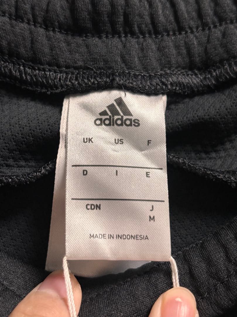 【新品・タグ付き】adidas ジャージセットアップ ブラック M UVカット