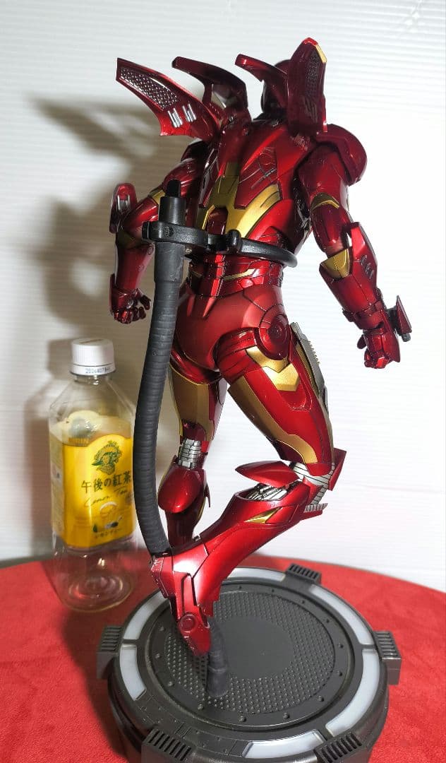アイアンマン　ホットトイズ
