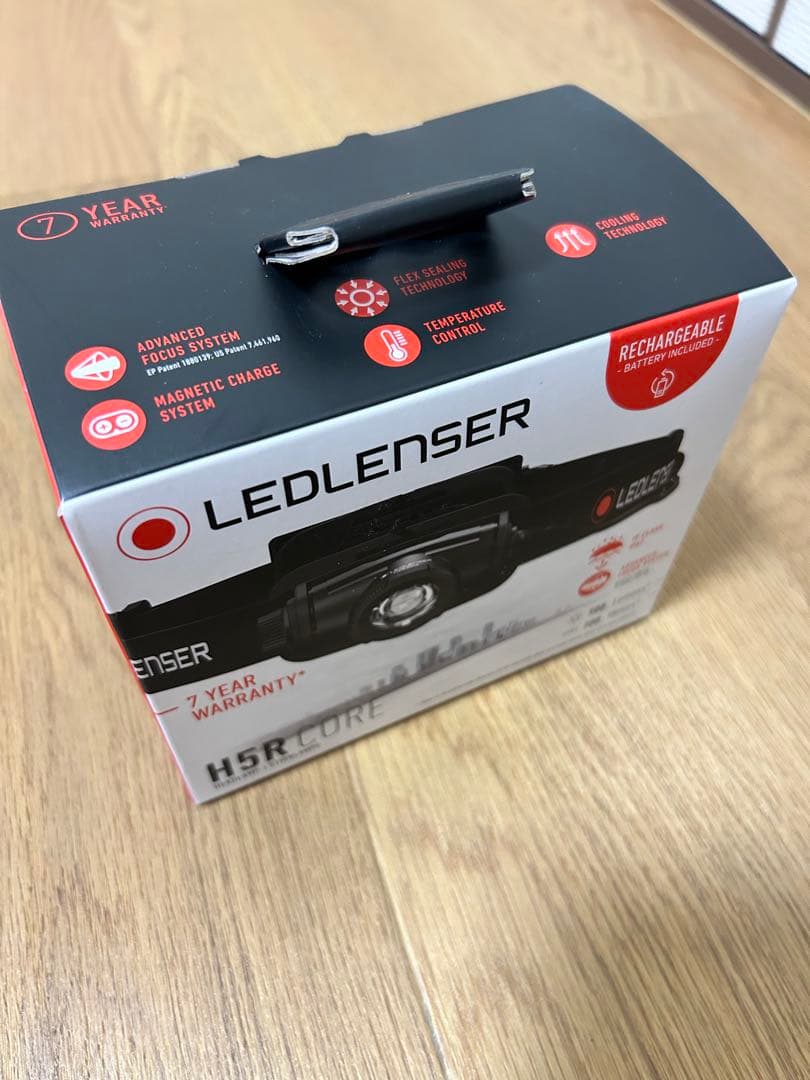 新品 LEDLENSER H5R CORE ヘッドランプ