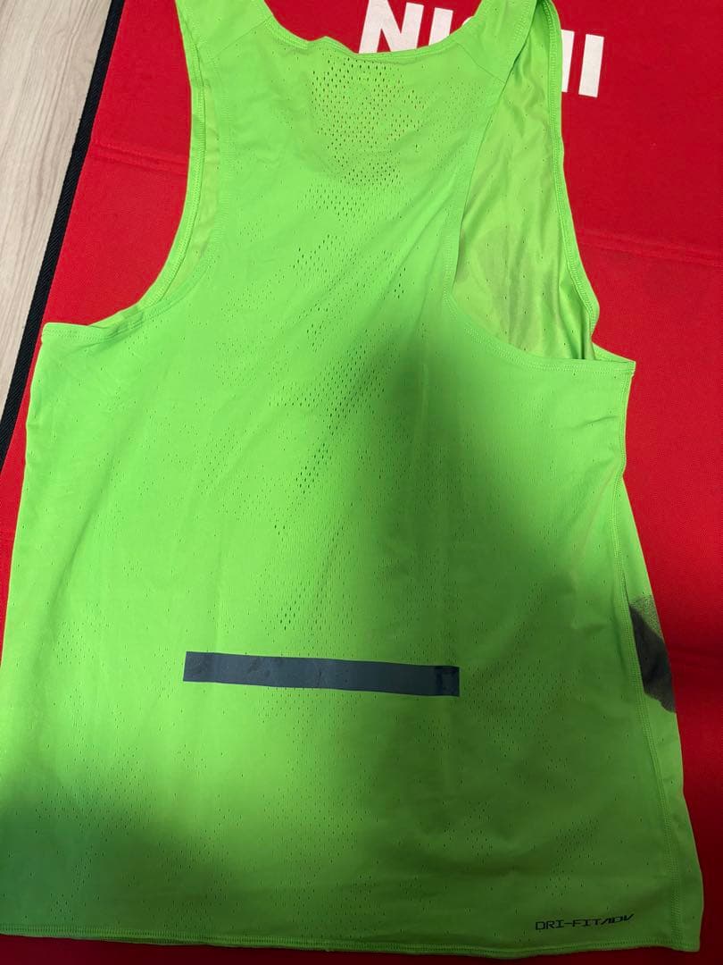 NIKE DRI-FIT ディヴィジョン　ランニングシャツ　タンクトップ