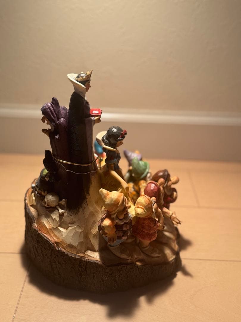 【レア★海外パーク品】白雪姫　トラディション　フィギュア　箱無し