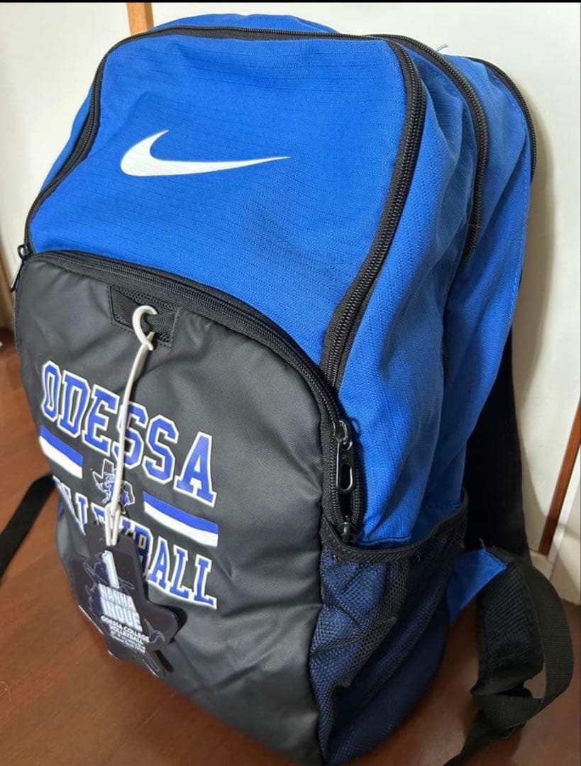 一点物　美品　NIKE バレーボールロゴ入り　スポーツバック