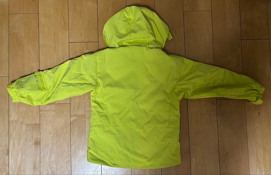 DESCENTE子どもスキーウェア140とColumbiaアウターkids Ｌ