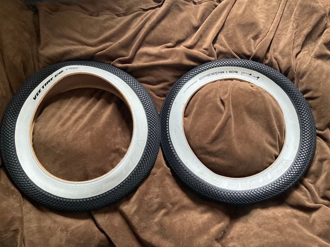 専用　vee tire speedster 20×4.0 ホワイト mate